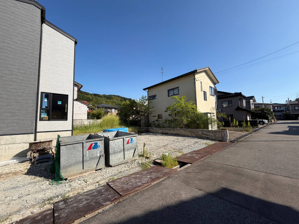 金沢市 光が丘3丁目 売土地 34.87坪 建築条件なし
