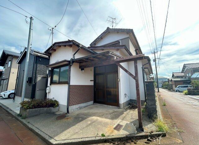 小松市 丸内町大手（小松駅） 2階建 ４Ｋ