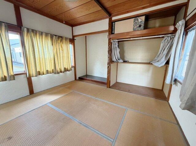 金沢市 久安４丁目（野々市駅） 2階建 ４ＬＤＫ