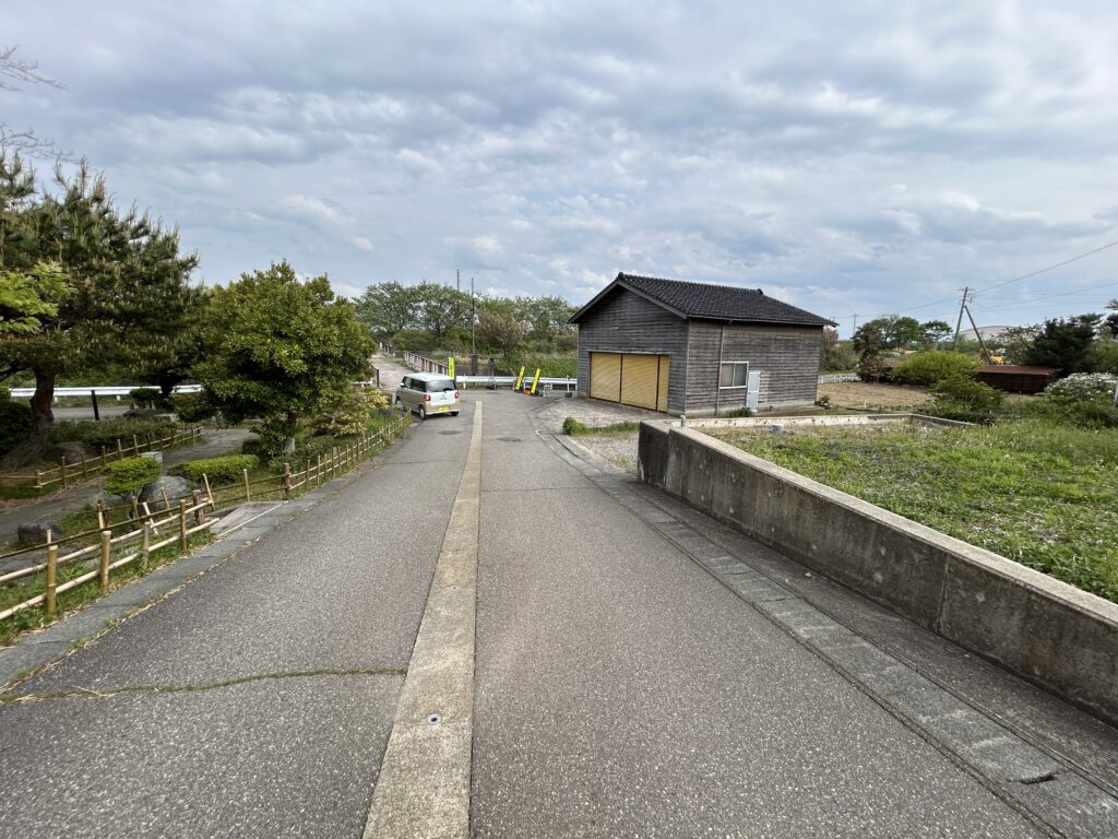 白山市 湊町 売土地 65.98坪 建築条件なし