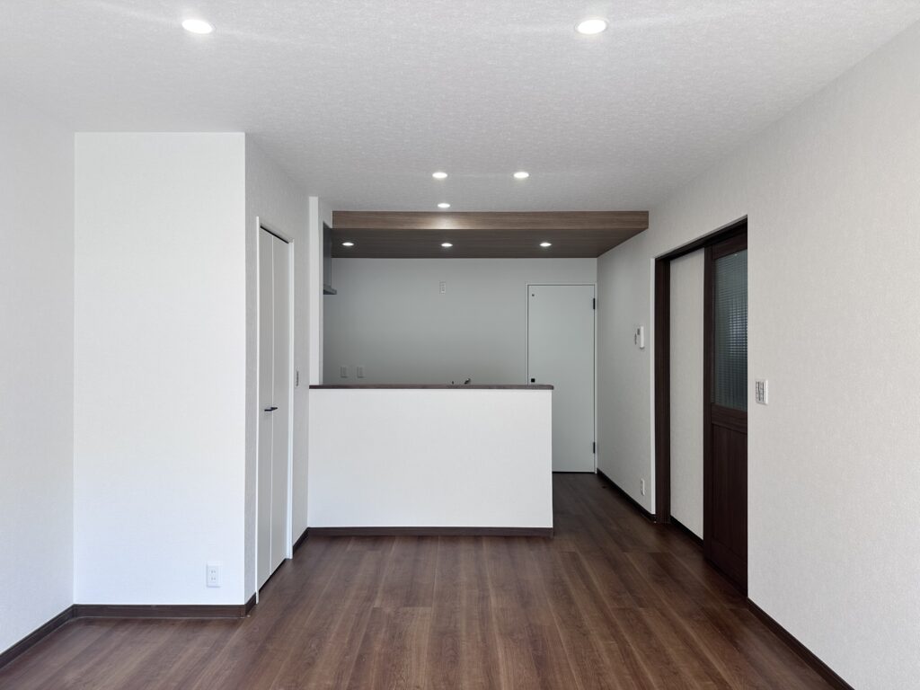 白山市和波町　 2階建 ４ＬＤＫ